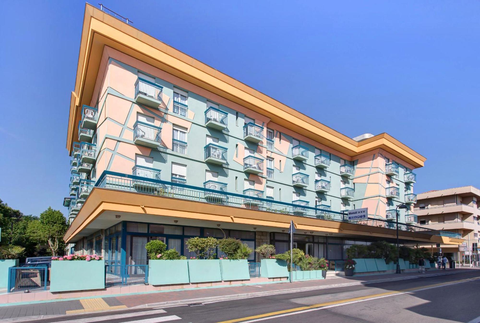Big Family Hotel Bellaria-Igea Marina Exterior foto